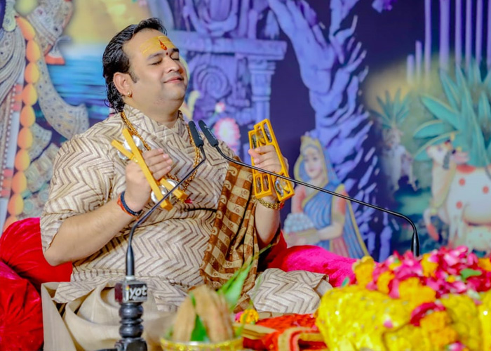 Shrimad Bhagwat Katha Vachak